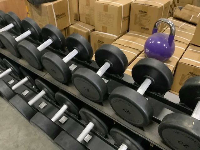 Technogym - dumbbells met pure rek - 12;14;16;18;20;32;34;36;38;40 - power station - afbeelding 6 van  6
