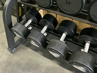 Technogym - dumbbells met pure rek - 22;24;26;28;30;44;46;46;48;50kg - power station - afbeelding 8 van  8