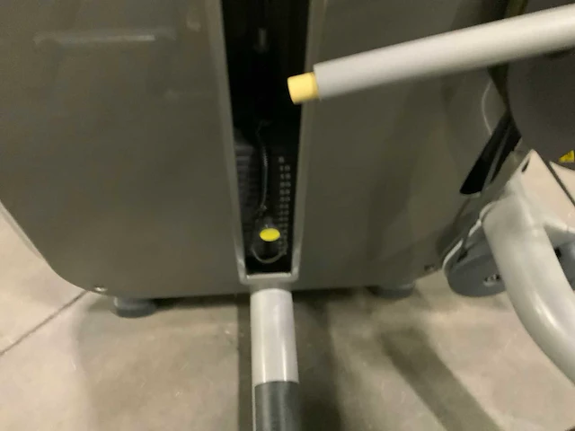 Technogym - element - lowerback - power station - afbeelding 3 van  6