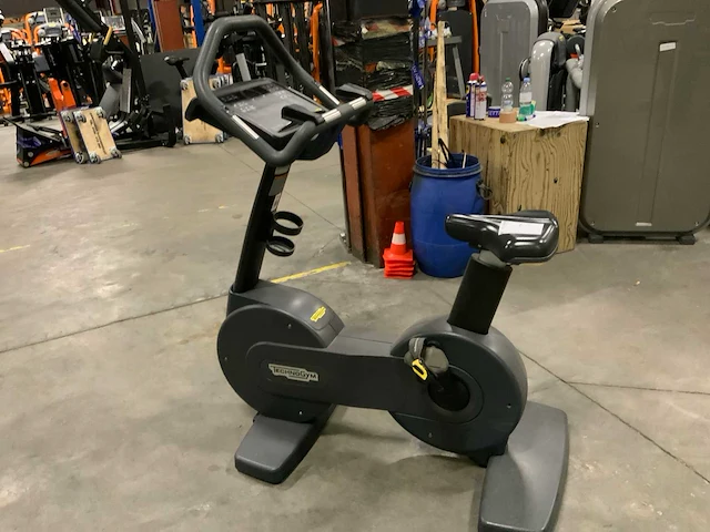 Technogym - excite new bike - 700 led - home trainer - afbeelding 1 van  6