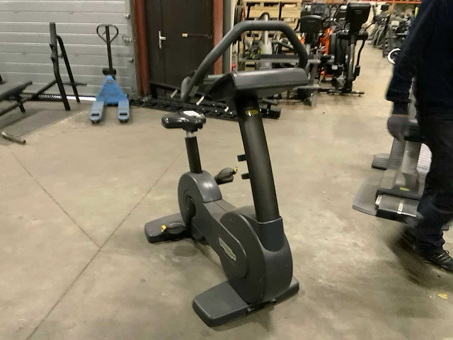 Technogym - excite new bike - 700 led - home trainer - afbeelding 6 van  6