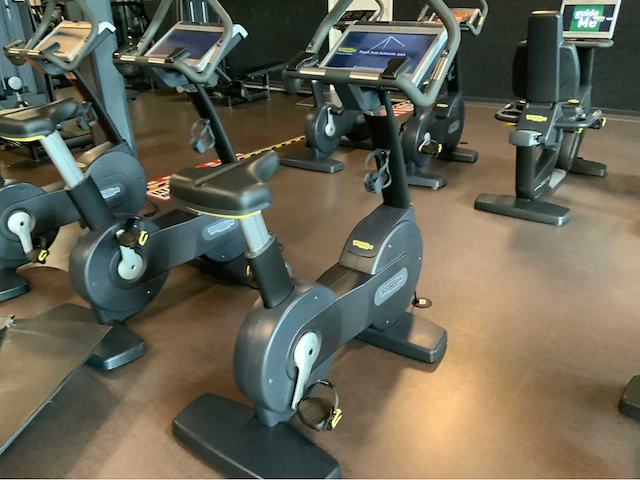 Technogym - excite new bike - 700 visioweb - home trainer - afbeelding 11 van  11