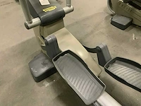 Technogym - excite synchro - 500 led - crosstrainer - afbeelding 3 van  6
