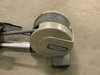 Technogym - excite synchro - 500led - crosstrainer - afbeelding 2 van  6