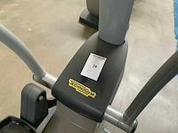 Technogym - excite synchro - 700 led - crosstrainer - afbeelding 4 van  6