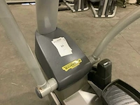 Technogym - excite synchro - 700 led - crosstrainer - afbeelding 3 van  5