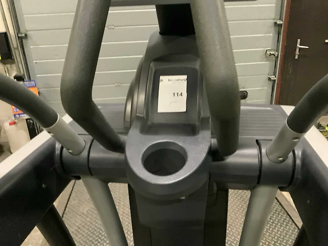 Technogym - excite+ vario - 500 led - crosstrainer - afbeelding 3 van  6