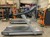 Technogym - jog now - 500 led - treadmill - afbeelding 1 van  5