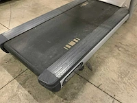 Technogym - jog now - 500 led - treadmill - afbeelding 3 van  5