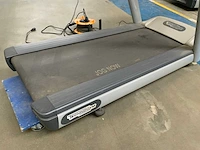 Technogym - jog now - 500 led - treadmill - afbeelding 2 van  5
