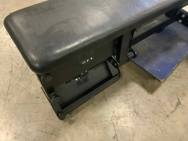 Technogym - pure flat - adjustable bench - power station - afbeelding 3 van  6
