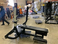 Technogym - pure flat - adjustable bench - power station - afbeelding 4 van  5