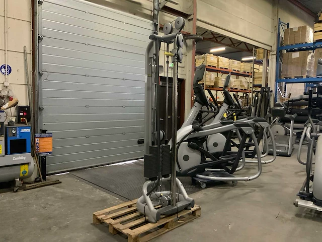 Technogym - selection line - ercoline rehah - treadmill - afbeelding 5 van  7