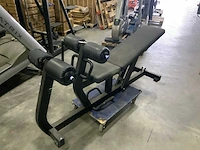 Technogym abdominal crunch bench krachtstation - afbeelding 4 van  4