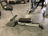 Technogym anterior stretch bench krachtstation - afbeelding 1 van  7