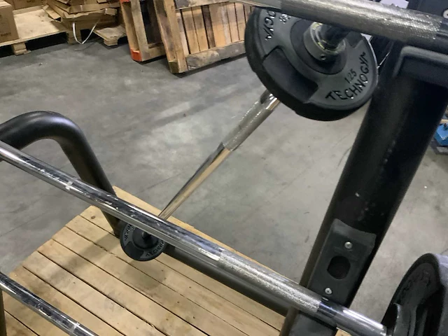 Technogym barbell set straight 5x 5;10;15;20;25kg krachtstation - afbeelding 6 van  6