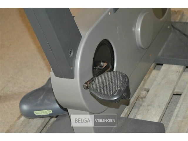 Technogym bike 600 xtpro hometrainer - afbeelding 9 van  9