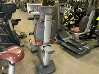 Technogym classic recline 700 tv home trainer - afbeelding 4 van  6