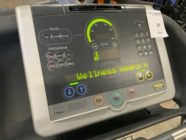 Technogym classic run 700 led loopband - afbeelding 3 van  5