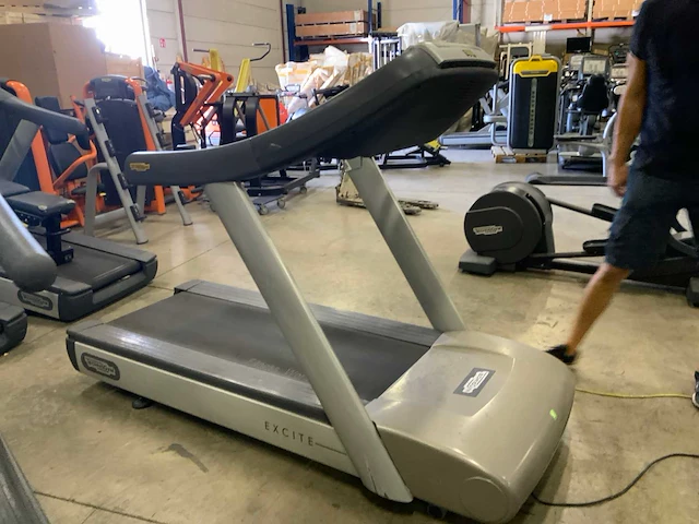 Technogym classic run 700 led loopband - afbeelding 5 van  5