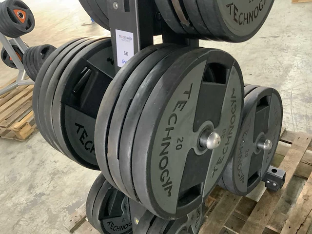 Technogym dumbells met element rek 24x20;4x10kg krachtstation - afbeelding 7 van  7
