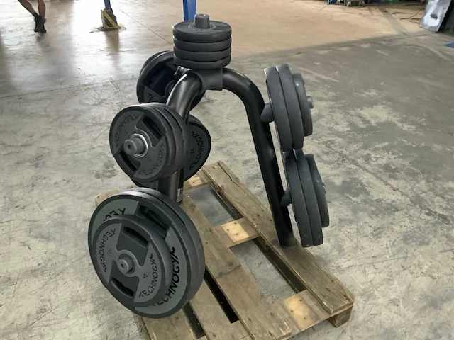 Technogym dumbells met element rek 6x20;6x10;6x5;4x2,5kg krachtstation - afbeelding 5 van  5