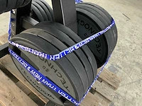 Technogym dumbells met element rek 8x20;20x10kg;4x5kg krachtstation - afbeelding 5 van  8