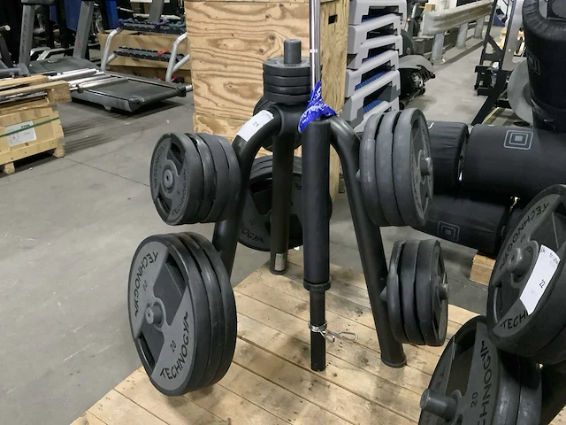 Technogym element 50mm rek 215kg schijven krachtstation - afbeelding 3 van  9