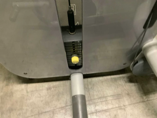 Technogym element abdominal crunch krachtstation - afbeelding 3 van  6