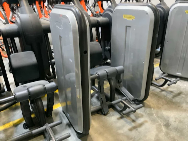 Technogym element abdominal crunch krachtstation - afbeelding 4 van  5