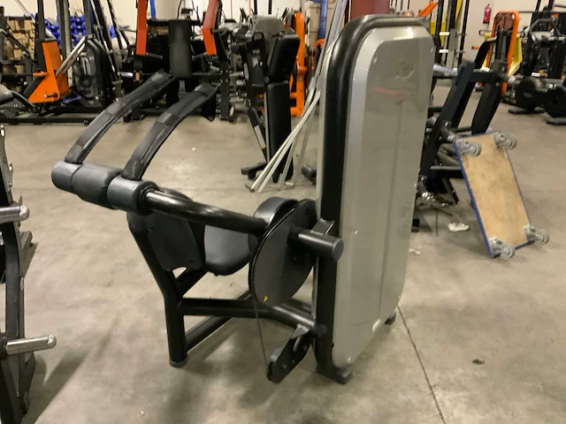 Technogym element abdominal crunch krachtstation - afbeelding 6 van  6