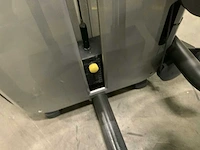 Technogym element abdominal crunch krachtstation - afbeelding 3 van  6