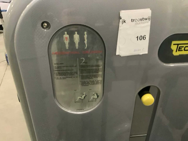 Technogym element abdominal crunch krachtstation - afbeelding 5 van  6