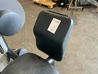 Technogym element abdominal crunch krachtstation - afbeelding 2 van  5