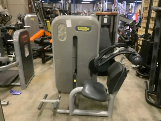 Technogym element abdominal krachtstation - afbeelding 1 van  5