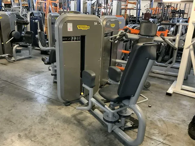 Technogym element abductor krachtstation - afbeelding 1 van  4