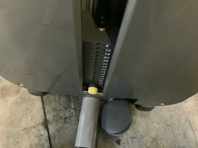 Technogym element abductor krachtstation - afbeelding 3 van  4