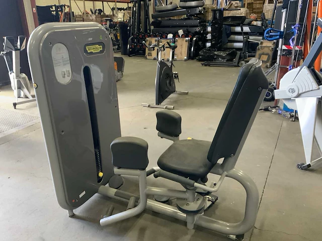 Technogym element abductor krachtstation - afbeelding 1 van  6
