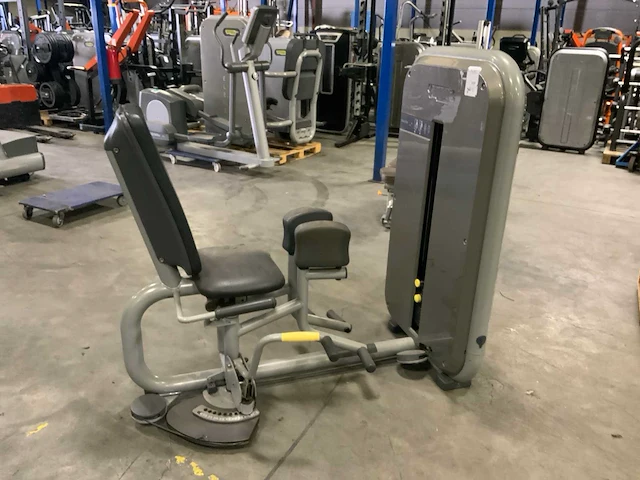 Technogym element adductie krachtstation - afbeelding 4 van  8
