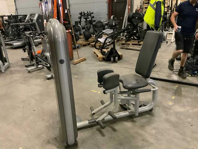 Technogym element adductie krachtstation - afbeelding 8 van  8