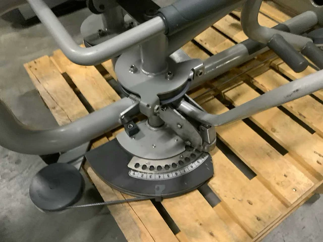 Technogym element adductie krachtstation - afbeelding 2 van  5