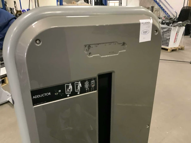 Technogym element adductor krachtstation - afbeelding 2 van  7