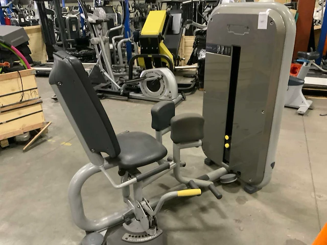 Technogym element adductor krachtstation - afbeelding 3 van  7