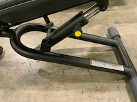 Technogym element adjustable bench krachtstation - afbeelding 3 van  5