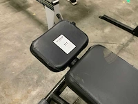 Technogym element adjustable bench krachtstation - afbeelding 2 van  4