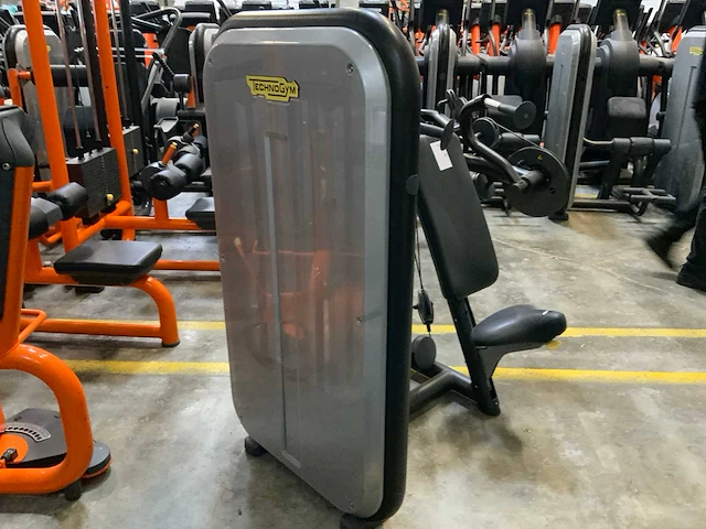 Technogym element arm extension krachtstation - afbeelding 5 van  5