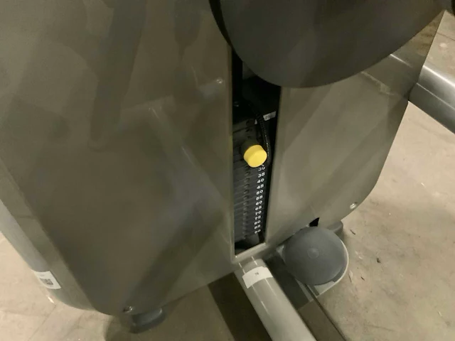 Technogym element arm extension krachtstation - afbeelding 3 van  6