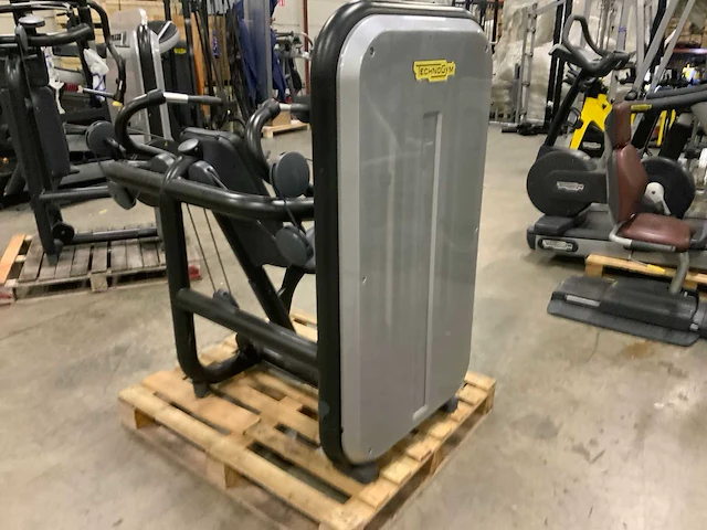 Technogym element arm extension krachtstation - afbeelding 5 van  5