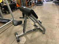 Technogym element biceps curl bench krachtstation - afbeelding 3 van  4