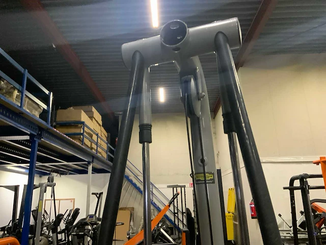 Technogym element cable cross krachtstation - afbeelding 5 van  7